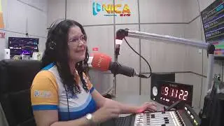 Quem anda com sábios, cresce  Quem anda com tolos, sofre