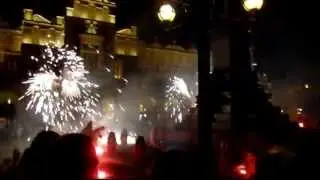 Krakow street theater festival Fire light show. Фестиваль уличных театров огненное шоу Краков