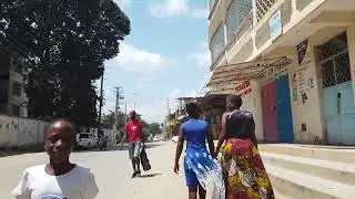 MIRITINI ESTATE main street##MombasaCity#AfricaKenya##MIRITINI ESTATE calle principal//The Foot Seps