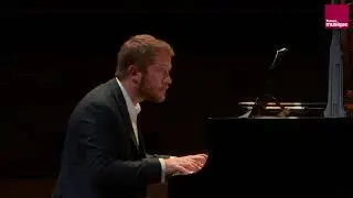 Bartók : Polka roumaine (Román polka / Poarga Românească)