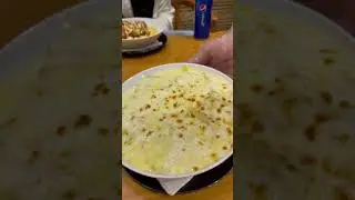 صاحب المطعم فكرني اني مش هدفع حق الاكل فقرر يمنع عني الاكل واتخنقت معاه علشان انا مكنتش هدفع فعلا