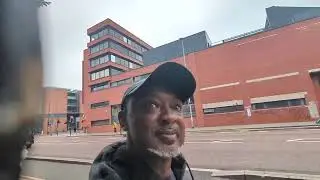 Welcome to the Oxford rd side Manchester university area. So diverse and peaceful 🙏