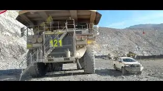 perbaikan pipa pendingin rem belakang/brake cooling system cat 793C