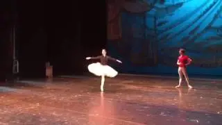 Karina Sarkissova. Fouett&eacute;