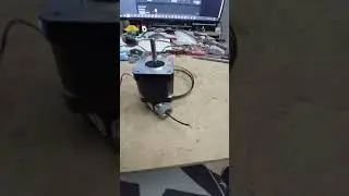 small extruder with VDE-100 blade drive