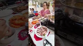 Mời cả nhà ăn New Year cùng gia đình em nha.