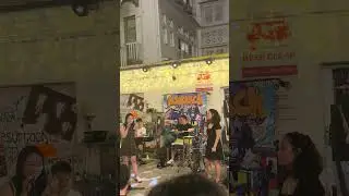 Resurrack Vintage Street and  Music 🎶 | Singapore Bugis #bugisviral #singapore #shopping #singapore