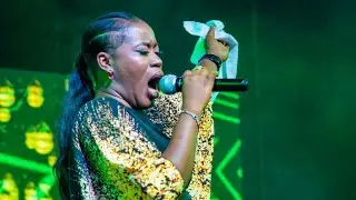Deep Soaking Worship with Peace Izeh at Worship The King 2024