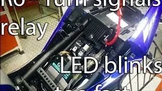 DIY - Yamaha R6 Mudar rel&eacute; piscas led     Replace turn signals relay