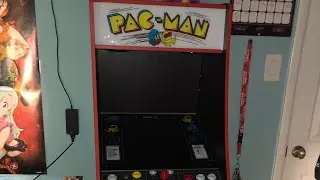 Me trying out my BRAND NEW Arcade 1-UP Deluxe PAC-Man Arcade Machine last night!!!! 😁🤩🎉🎉😎