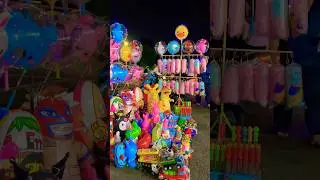Jajan balon bebek kuning paruh lucu