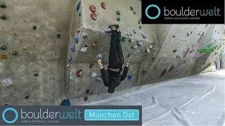 Doppelter Toehook - Boulderwelt M&uuml;nchen Ost