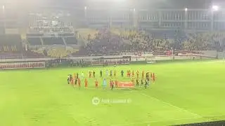 ANTHEM PERSIJA MENYATUKAN KITA SEMUA BERKUMANDANG DI STADION MANAHAN SOLO | PERSIJA VS PERSIK