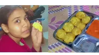 Ghr pr sbne milke bnaye momos 😁🤤