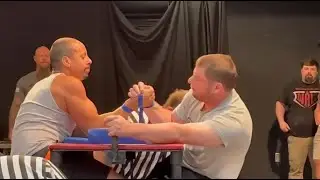 Alabama Sitdown Armwrestling Tournament Right Hand Chris Okyen