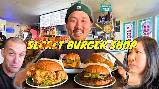 Must Eat Burgers in Auckland | Eat Here NOW! Massive Chicken Burger You've Got to See to Believe