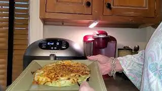   Cheesy Bread Italian Style w Typher Dome 2 Air Fryer Quick & Delicious 
