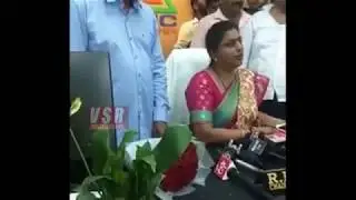 ఎపిఐఐసి ఛైర్మ&zwnj;న్ గా బాధ్య&zwnj;త&zwnj;లు చేప&zwnj;ట్టిన ఎమ్మెల్యే రోజా|MLA Roja take charge as APIIC Chairman