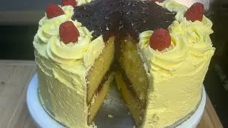 Lemon Cake w/ Raspberry Filling w/ Lemon Buttercream Icing