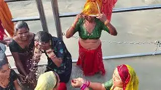 ताई ने किया बहनों के साथ पोष अमावस्या गंगा स्नान हरिद्वार #बदलता #हर #राधे 🦚💃🐛🪱💥🔔⏰🪴💐🗾🙏👪