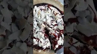 Kladdkaka -  Recepten hittar du l&auml;nkad i min profil eller p&aring; ninacederholm.se