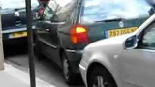 Parisian Parallel Parking