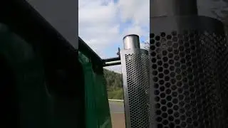 Enjoy this pure Mercedes-Benz Unimog Sound. 🤤 #shorts #mercedes