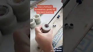 How to remove bearing without bearing tool from roller skate wheels