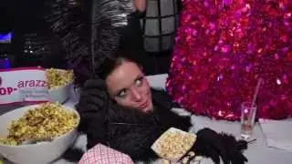How to make a human buffet table