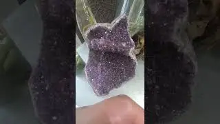 SEMI PRECIOUS STONE AMETHYST.