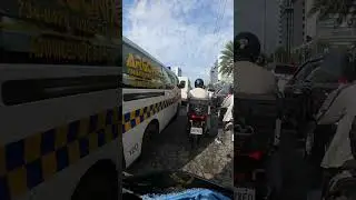 Foreigner on Yamaha XMAX rides in Manila 