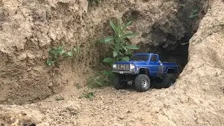 Traxxas TRX-4M High Trail - Backyard Crawling