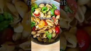 🍅 Caprese Pasta Salad | McCormick #shorts #pastasalad #saladsupreme