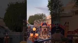 Magic Happens Disneyland Parade - COCO float #disneyland #themepark  #anaheim #coco #parade