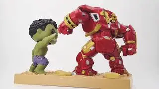 Funko XL Movie Moments: Hulkbuster vs. Hulk NYCC Walgreens Exclusive