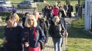 Južna Mitrovica, Vernici na zadu&scaron;nice obi&scaron;li groblje