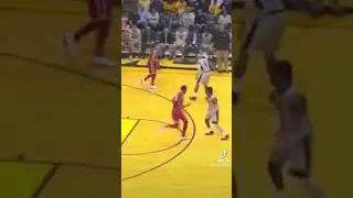 How to handle pressure defense 🔑🏀 #basketball #shorts