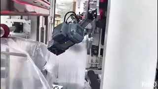 Fully-auto Horizontal Stretch Hooding Machine