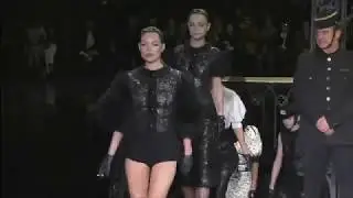 Louis Vuitton Fall 2011 Fashion Show ft. Kate Moss