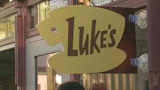 Local coffee shop transforms into famous TV show diner
