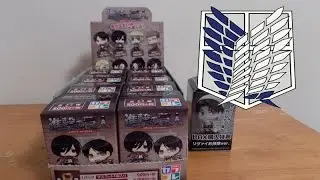 Attack on Titan Box Set Keychain Figures