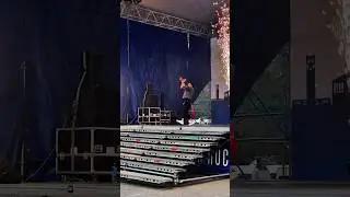 Ворвался 😎 #стрим #hiphop #блогер #rap #рэп #live #music #концерт #mellstroy #анаконда #2025