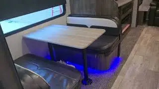 2021 Forest River Sandpiper 372LOK 5th wheel