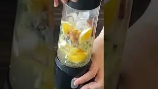 Sunshine in a glass!!  #shortvideo #smoothie #smoothierecipes #guava #orange #shorts #short