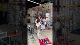 Kioea at Bunker Brewing, Portland, 2023 #livemusic #guitar