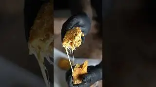 Яичные рулетики с курицей по-буффало