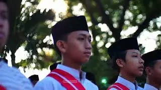 Cinematic Upacara Bendera HUT RI Ke-79 Di Halaman Pondok Pesantren ALBERR Pandaan