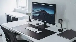2018 Minimal Office Workspace Setup - 5K LG UltraFine & MacBook Pro