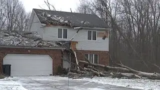 Wind whips through Western New York