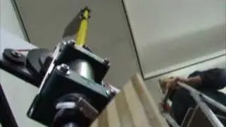 Super sensitive self steering for sailing